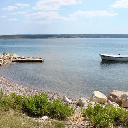 Family Friendly House With A Swimming Pool Maslenica, Novigrad - 20492 בית נופש