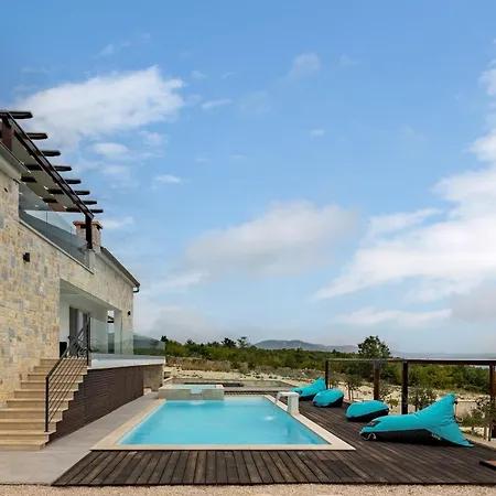 בית נופש Family Friendly House With A Swimming Pool Maslenica, Novigrad - 20492 מסלניקה