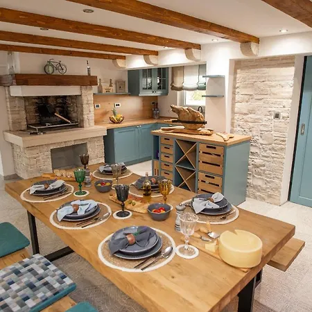Family Friendly House With A Swimming Pool Maslenica, Novigrad - 20492 Maslenica
